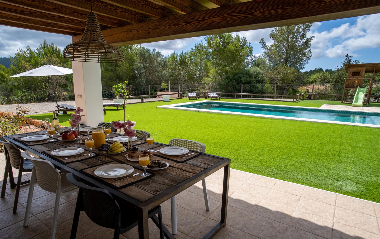 Discover the Elegance of Luxury Exclusive Ibiza Villas - Villa Ibiza ...